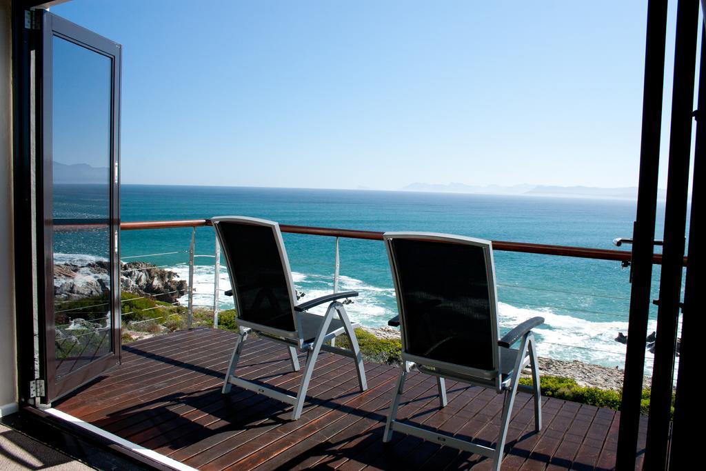 Cliff Lodge Gansbaai Esterno foto