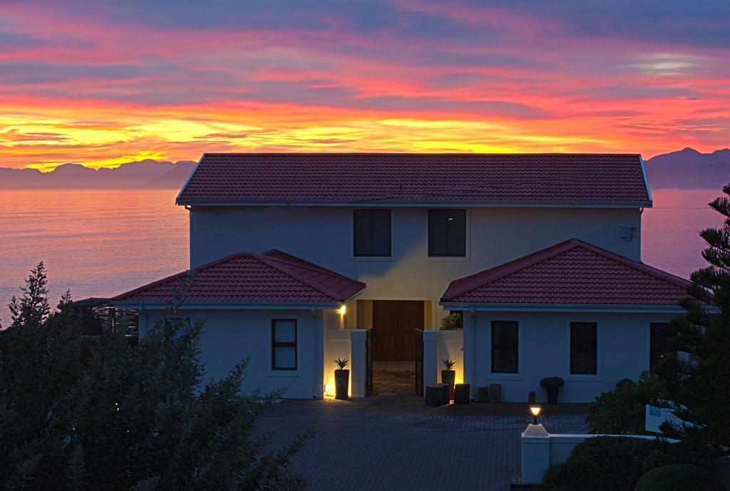 Cliff Lodge Gansbaai Esterno foto
